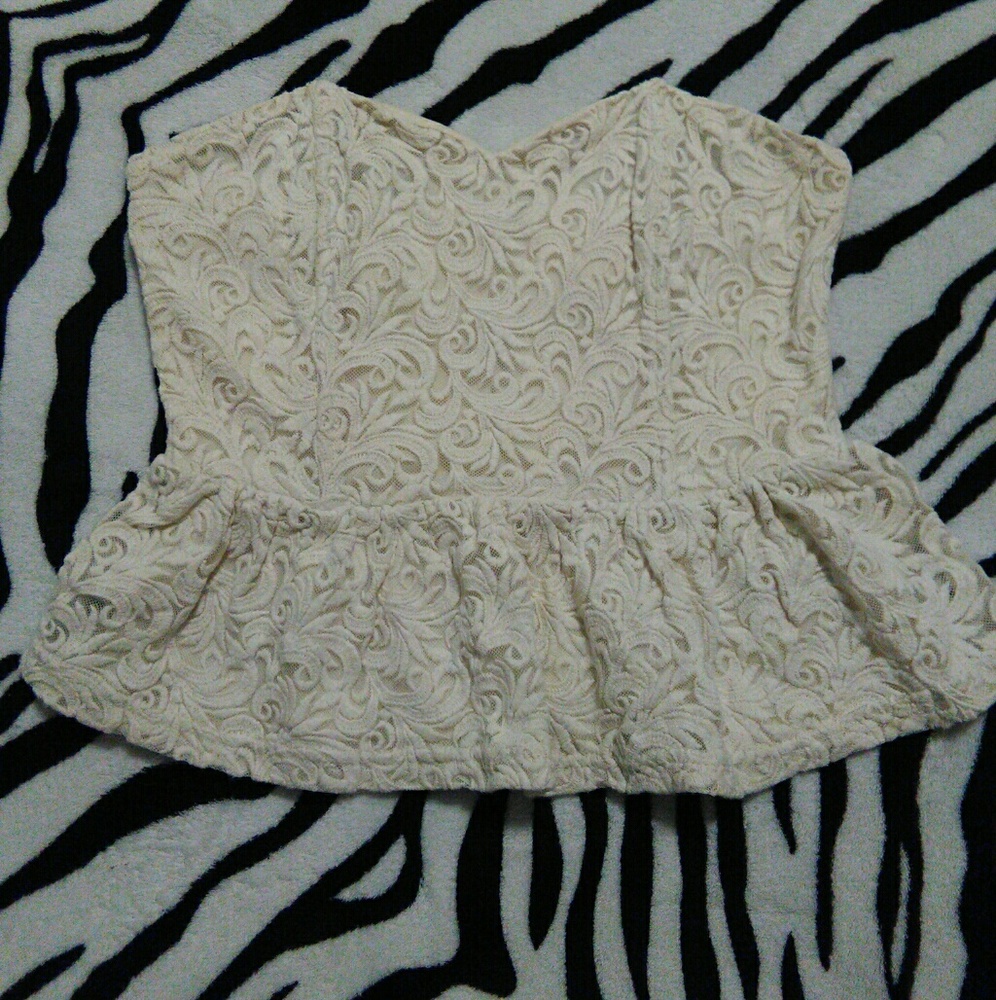 Urban Outfitters (Pins & Needles)peplum corset